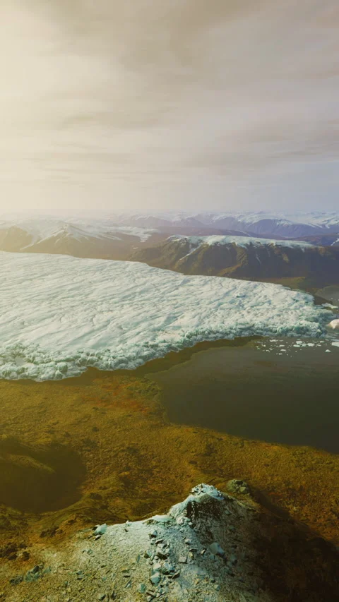 Icebergs float on glacier lagoon 스톡 동영상 306093875