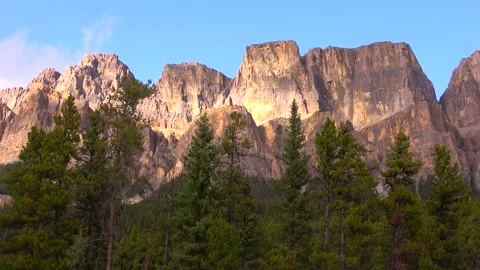Icefield Parkway Mountain Range Video stock 134587118