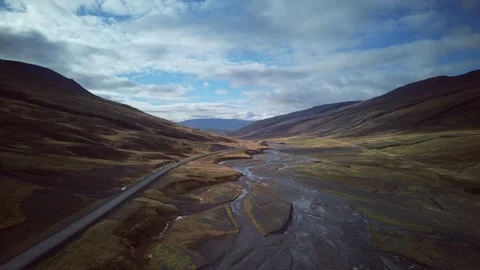 Iceland glacial valley hyperlapse. 스톡 동영상 318937604