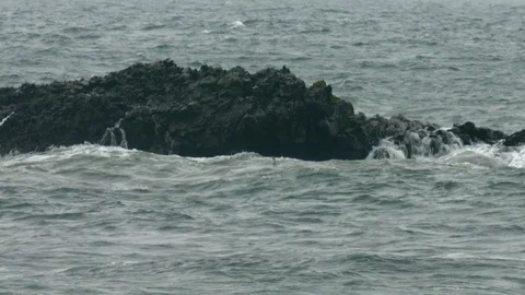 Iceland WestFjords Waves Video stock 119611487