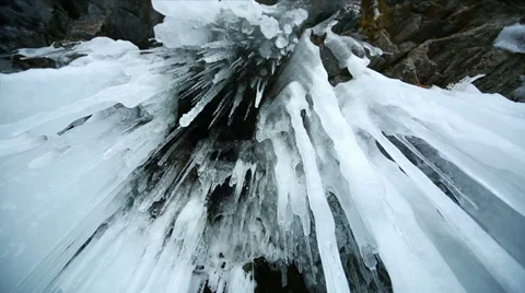 Icicles hanging Stock Footage 36794987