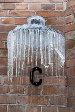 Icicles on lamppost 写真素材