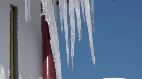 Icicles melt Stock Footage 156846219