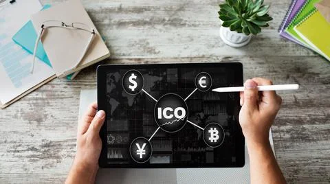 ICO - Initial coin offering. Blockchain and financial technology concept. Fotos Stock