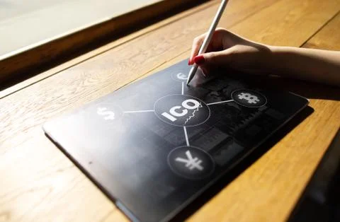 ICO Initial Coin Offering. Digital electronic binary money financial concept 스톡 사진
