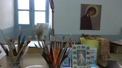 Icon painter studio Stock-Footage 12236563