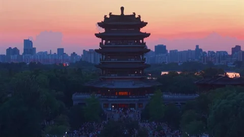 Iconic Chaoran Tower Illuminated at Daming Lake Sunset, Jinan Stock Footage 331120086