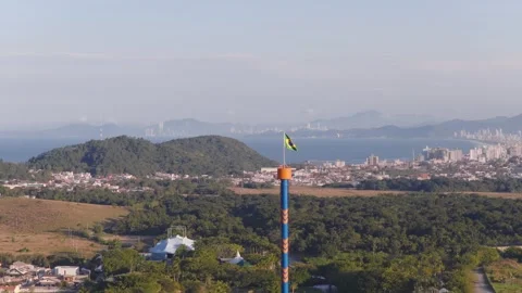 Iconic drop tower – drone close-up of Beto Carrero’s flag-topped thrill ride Stock Footage 314755117