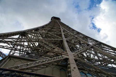 Iconic Eiffel Tower in Paris Fotos Stock