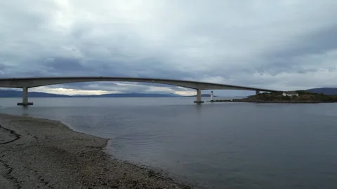 Iconic Skye Bridge connecting the Isle of Skye to the mainland of Scotland 動画素材 333765833