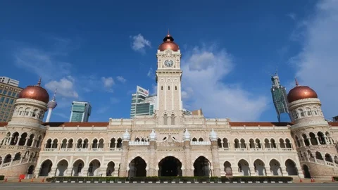 The iconic Sultan Abdul Samad building at Dataran Merdeka Stock Footage 129389039