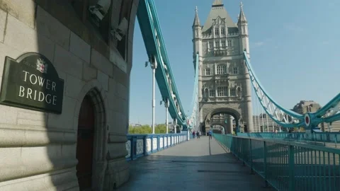 Iconic Tower Bridge sign during Covid Pandemic, nearly empty bridge, Stock Footage 130240795