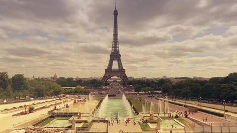 Iconic view of the Eiffel Tower in Paris, France Foto stock