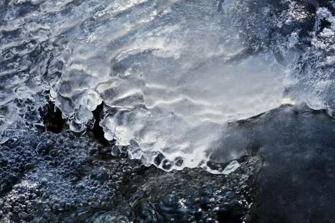 Icy mountain stream Foto stock gratuite