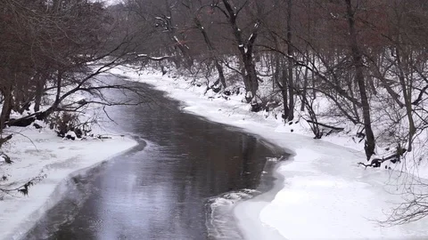 Icy River 스톡 동영상 85996774