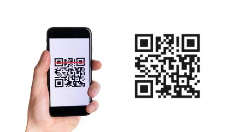 Id qr. Hand holding mobile smartphone screen for online pay, scan barcode tec Foto stock