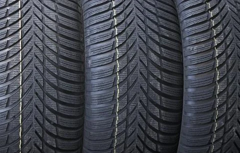 Identical Tread Pattern Design Of Non Studded Winter Tyres Foto stock