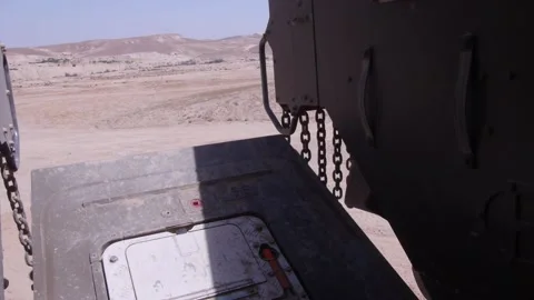 IDF tank door opens up 스톡 동영상 168538611