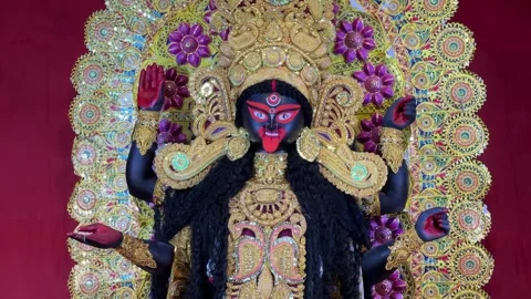 The idol of Maa Kali with a red background. Stock-Footage 295656393
