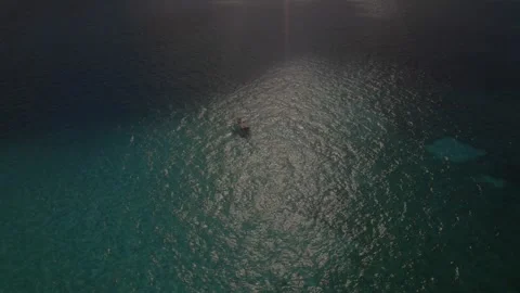 This idyllic scene captures the tranquility and beauty of the Riviera Vidéo 259324020