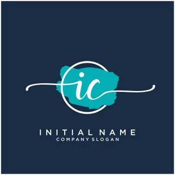 IE Initial handwriting logo design with brush circle Illustrazione stock