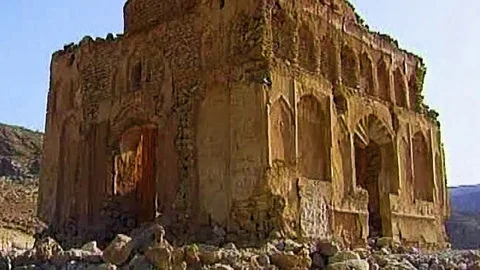 IFILMATI. Oman - Qalmat Castle. Vidéo 121057504