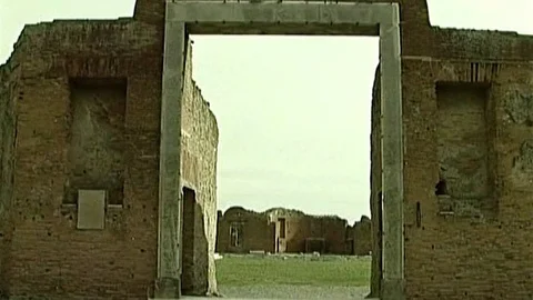 IFILMATI. Pompei (Italia): edifici del Forum  Stock-Footage 119087838