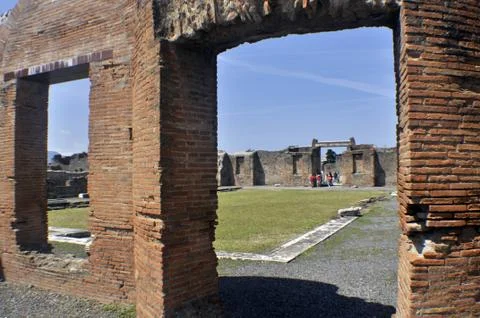 IFilmati. POMPEII (Edificio di Eumachia) - Italy Stock Photos