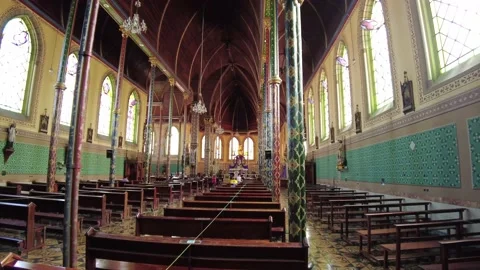 Iglesia La Merced tilt down from ceiling to ws central Nave Video stock 157927767