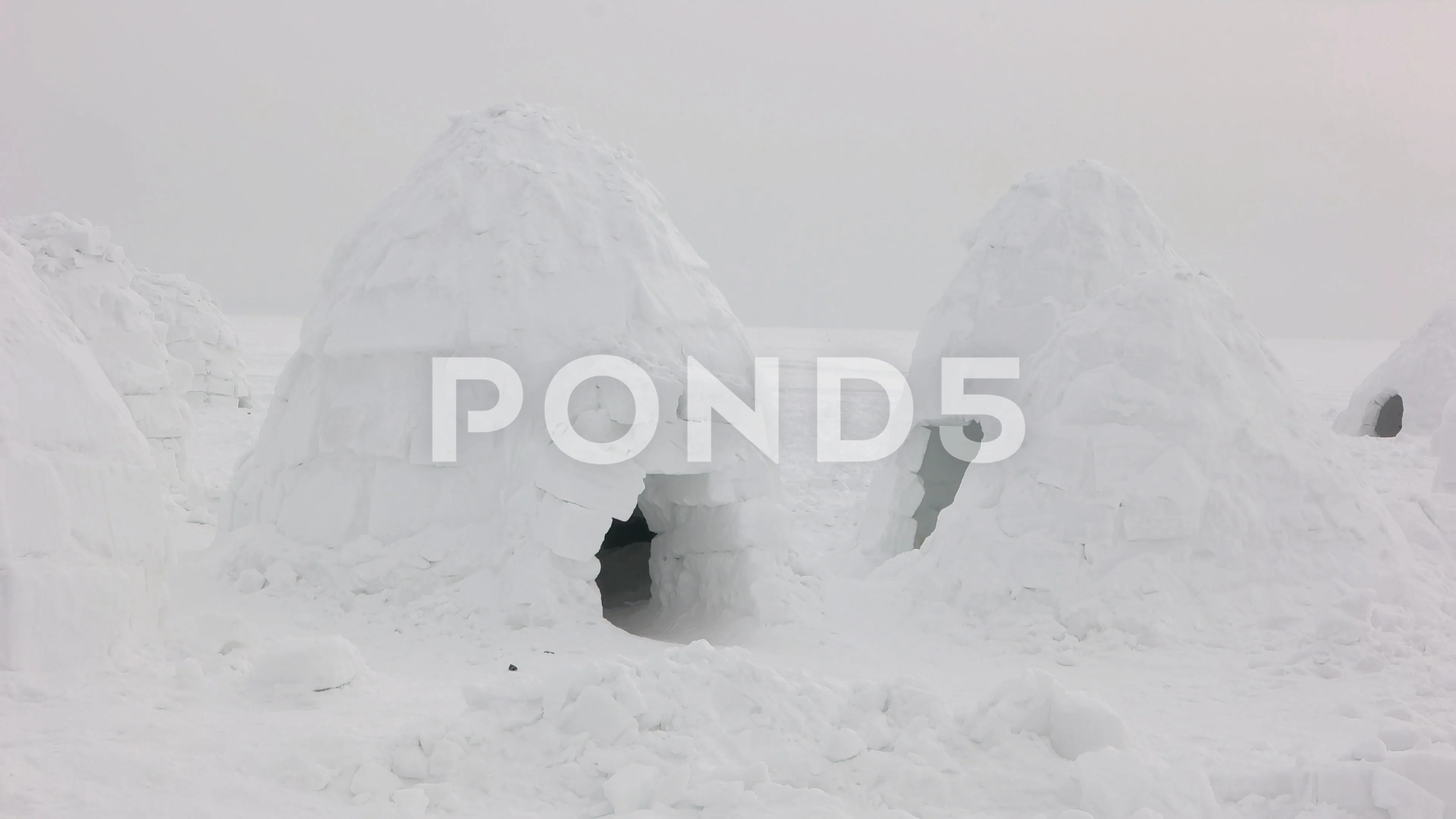 Igloo Building Time Lapse 