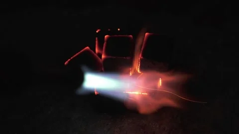 Ignition of large quantities of hookah coals, nozzle with gas cylinder, burner 库存影片 164729121