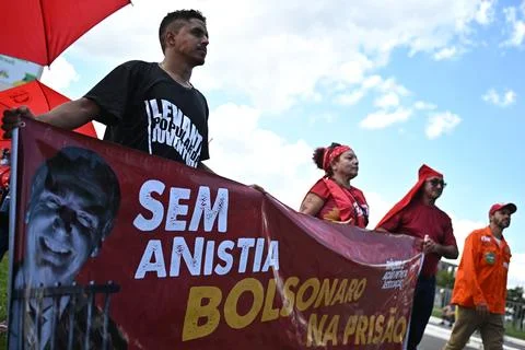 II Working Class March in defense of workers' rights in Brasilia, Brazil - 29 Ap Stock Photos