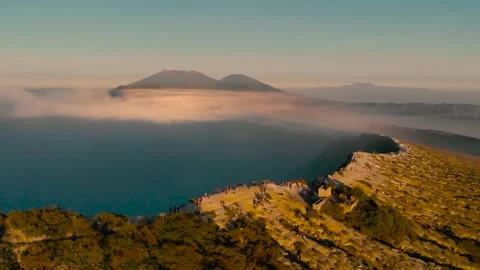 Ijen crater Stock Footage 141704622
