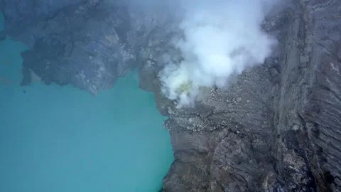 Ijen Crater Panorama – Java Island Stock Footage 328412019