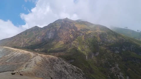 IJEN MOUNTAIN TIMELAPSE Stock Footage 222388538