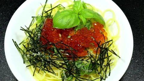 Ikura Spaghetti Video stock 84000366