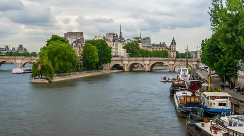 Ile de la Cite, time lapse Stock Footage 30262792