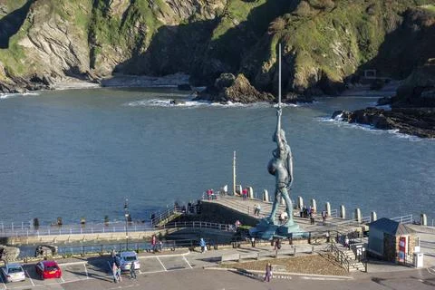 ILFRACOMBE, DEVON/UK - OCTOBER 19 : View of Damien Hirst's Verity at Ilfracombe Stock Photos