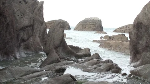 Ilfracombe rocks 2 Video stock 79615952