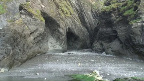 Ilfracombe rocks 4 Video stock 79615672