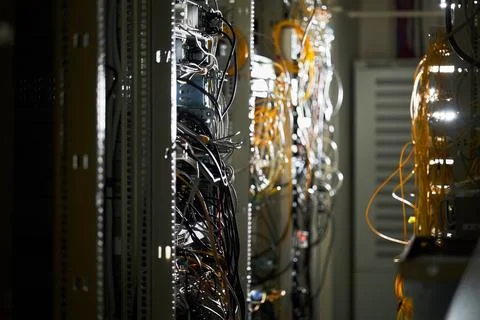 Illuminated Data Center with Complex Wiring Structures Stockfoto's