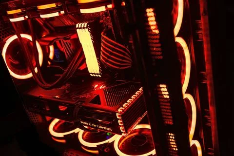  Illuminated Gaming PC with High-Tech Components and LED Lighting Milan, I... Foto stock