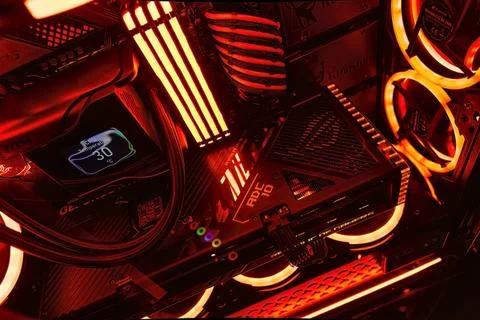  Illuminated Gaming PC with High-Tech Components and LED Lighting Milan, I... Foto stock