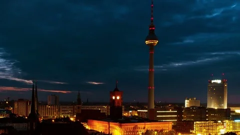 Illuminated landmarks in Berlin, Germany. Time-lapse at sunrise Vídeo Stock 79916405
