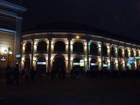 Illuminated night Architecture built structure building exterior arch real large Foto stock