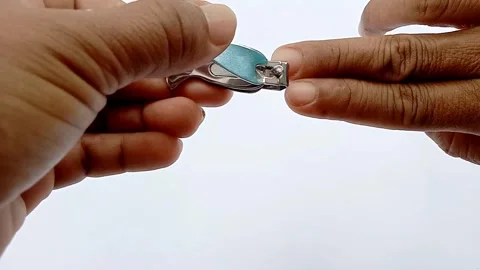 Illustration of cutting fingernails Video stock 289612904