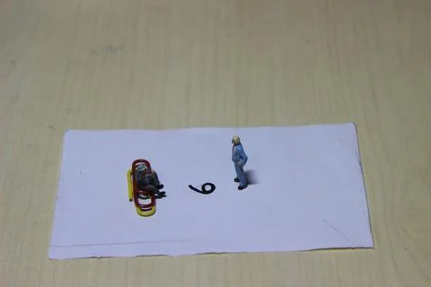 Illustration, different perspective makes another value, sitting at paperclip Stock-Fotos