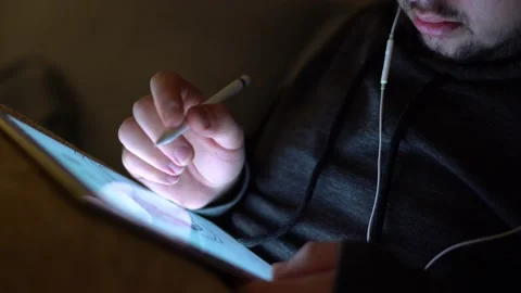 Illustrator drawing on the tablet and zoom makes movement on the screen Stock Footage 143843579