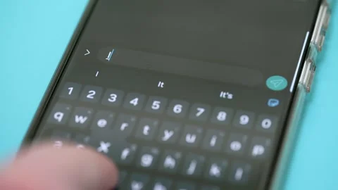 I'm engaged, Text message, typing texting mobile phone Stock Footage 318565538