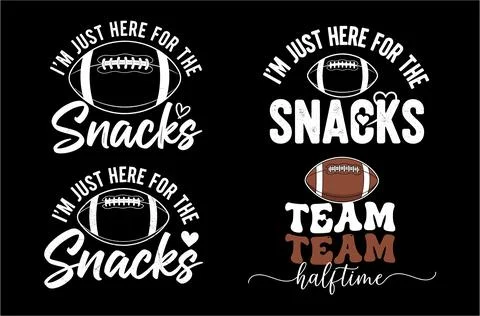 Im just here for the snacks and team halftime football quote bundle on black Illustrazione stock